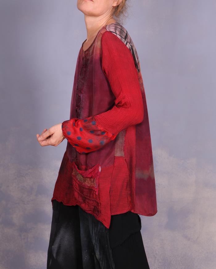'a fantasy in motion' detailed mixed fabrics blouse