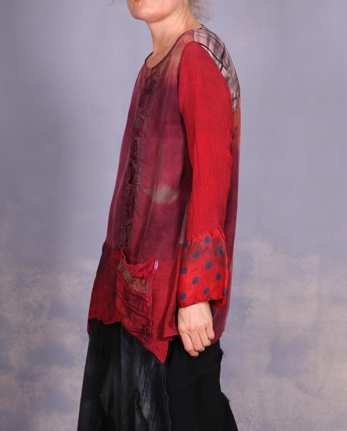 'a fantasy in motion' detailed mixed fabrics blouse