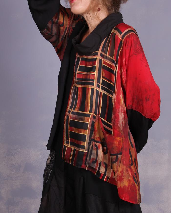'black out to red: story no. 6' mixed fabrics silk top