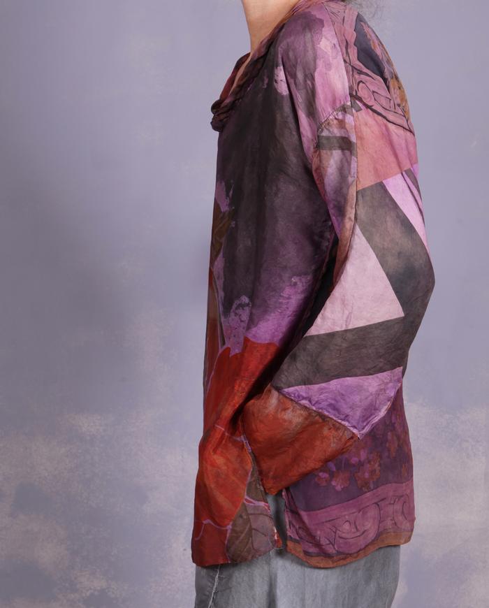 'one flower effect' lightweight distressed silk print top