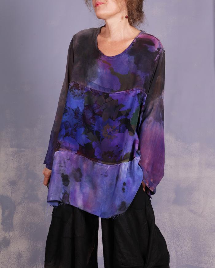 'someone, somewhere, sometime' mixed heavier silks oversized tunic/blouse