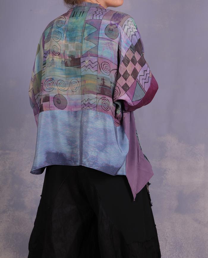 'elaborate doodles' mixed silks loose-fitting blouse