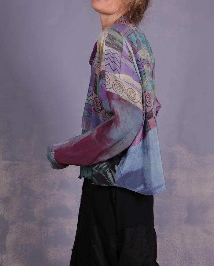 'elaborate doodles' mixed silks loose-fitting blouse