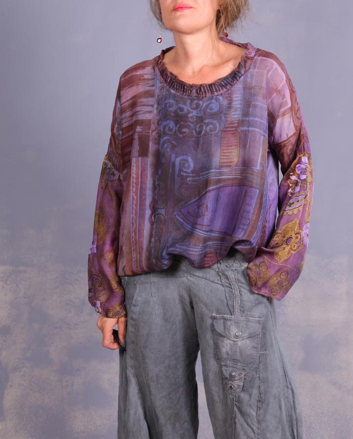 'flowers by ionic order' vintage silk lightweight blouse/tunic