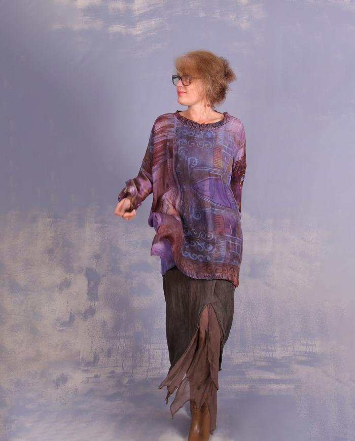 'flowers by ionic order' vintage silk lightweight blouse/tunic