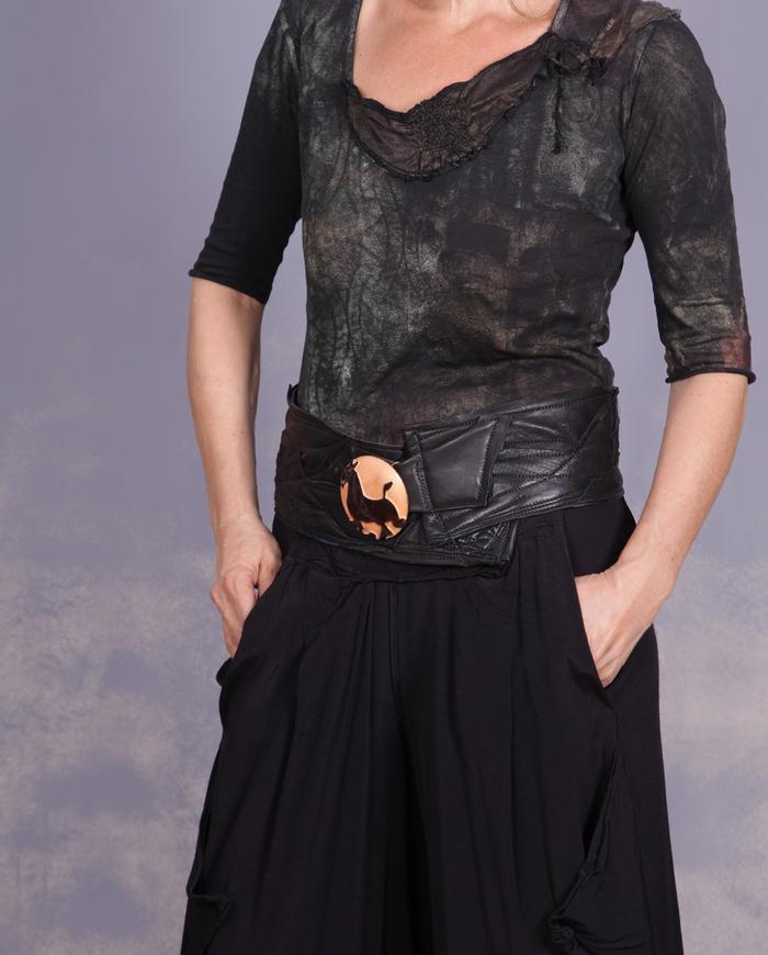 'no need to hold the horses' wide lambskin black belt with enamel vintage buckle