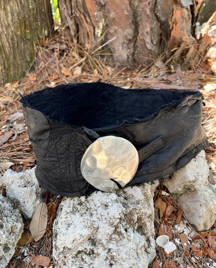 'go for silver' wide textured leather belt