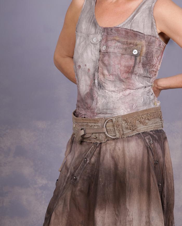 'neutrality of khaki' detailed artisan belt