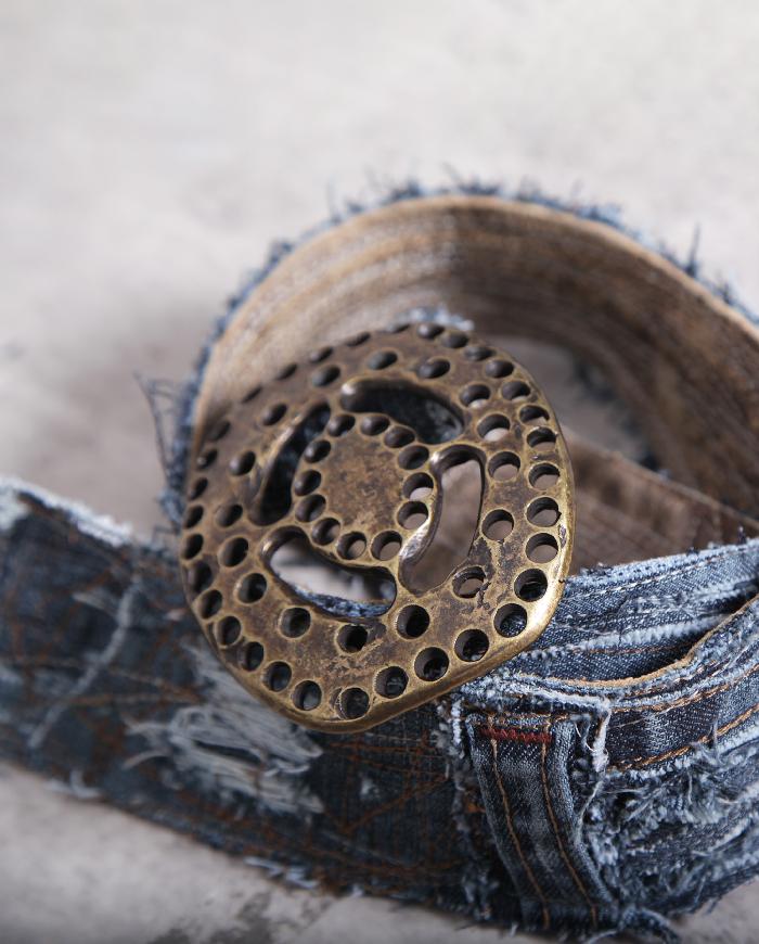 '1921 reasons to wear' distressed denim belt with vintage buckle