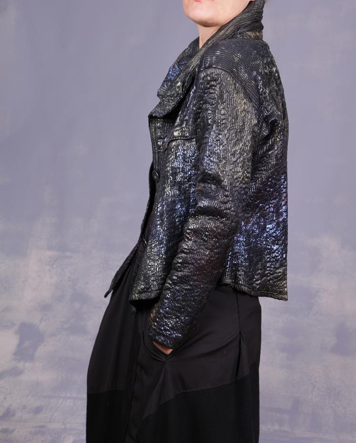 'sparkly waves rolling in' textured stretch jacket