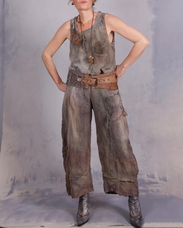 'in a minimalistic groove' stonewashed Belgian linen pants