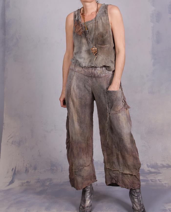 'in a minimalistic groove' stonewashed Belgian linen pants