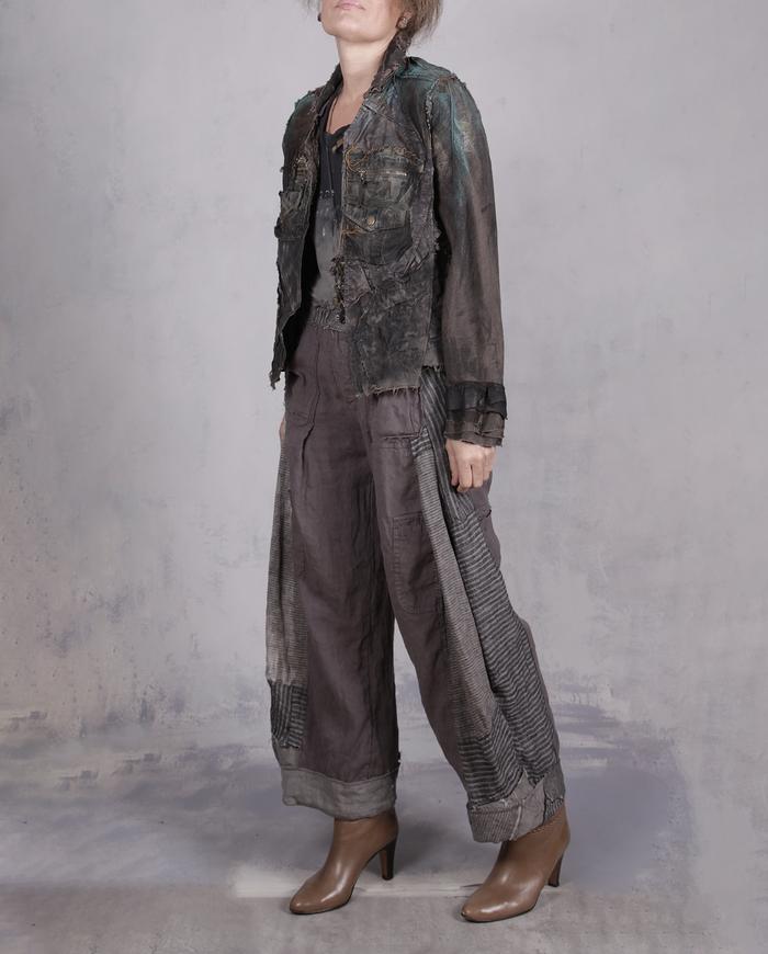'dare not to match' sculptural mixed linen pants