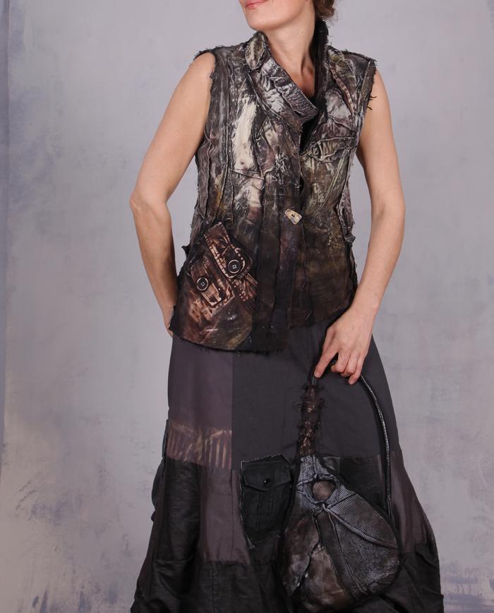 'in the same groove' detailed distressed art vest