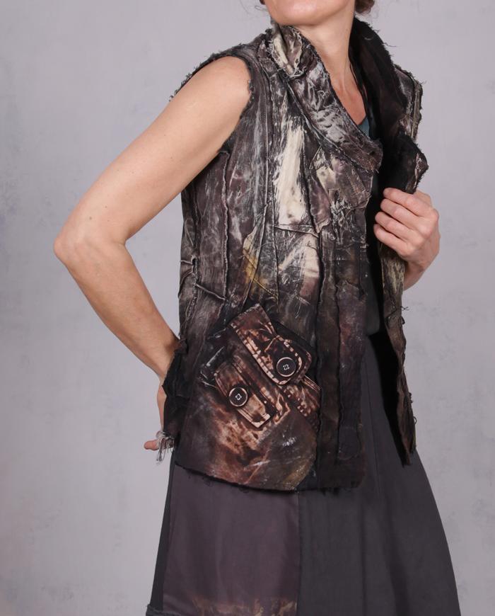 'in the same groove' detailed distressed art vest