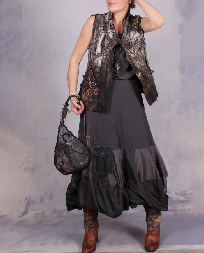 'in the same groove' detailed distressed art vest