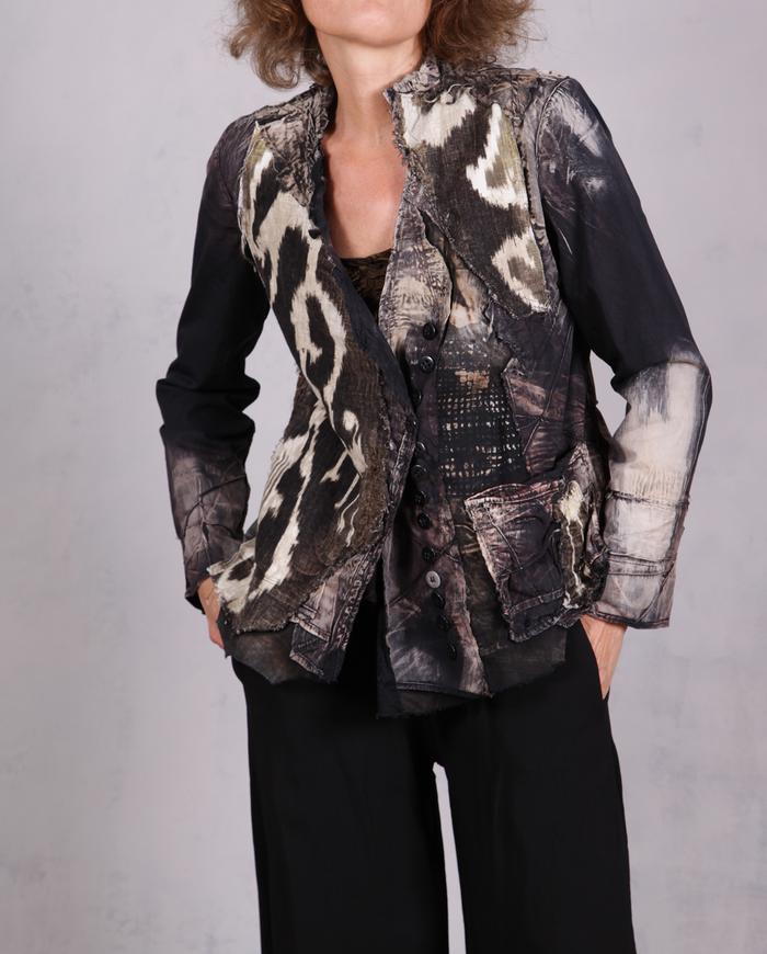 'the Lyras are playing' detailed modern fitted jacket