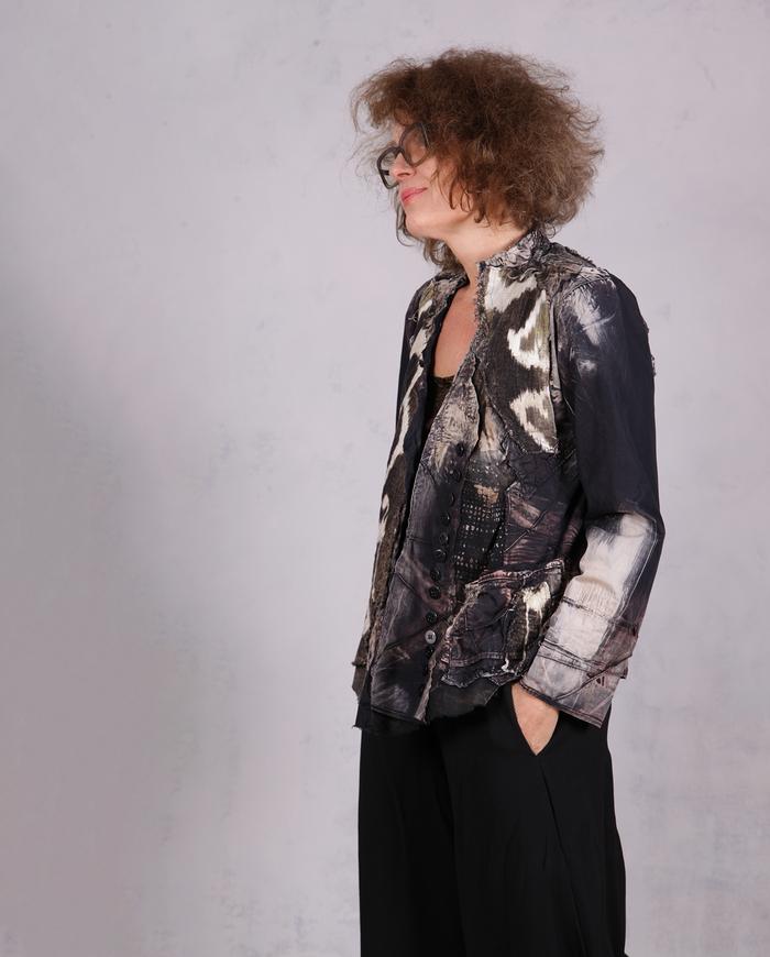 'the Lyras are playing' detailed modern fitted jacket