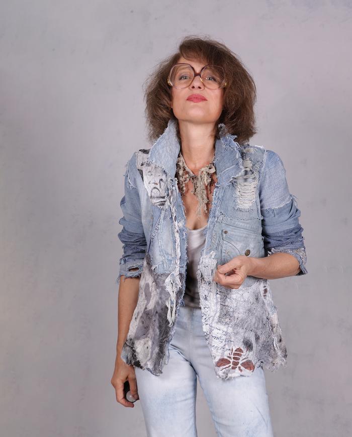 'seams like a masterpiece' detailed distressed denim jacket