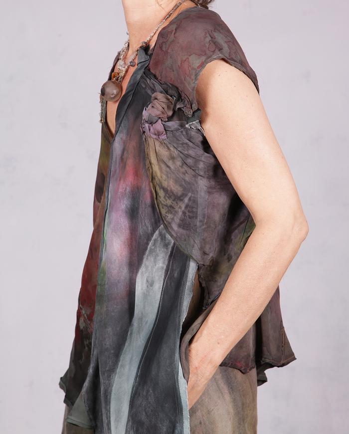 'earth, wind and silk' asymmetrical detailed silk blouse 