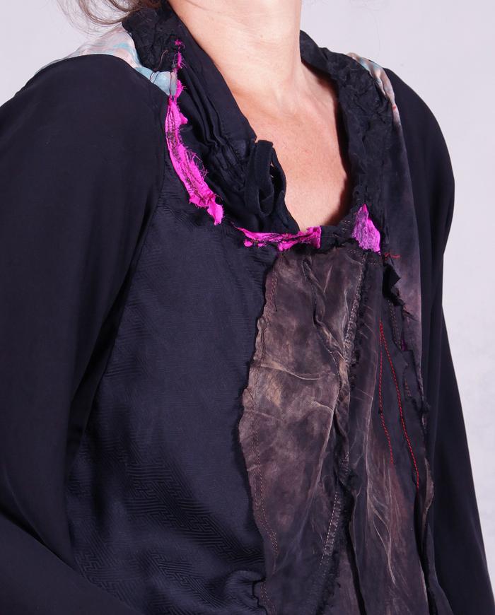 'in full swing' one size fluid silk art blouse
