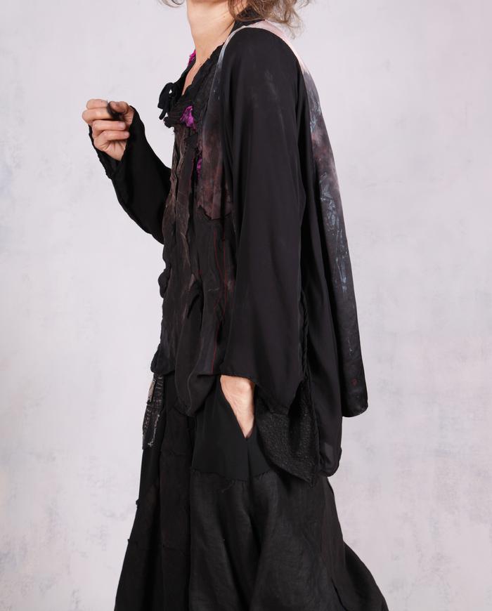 'in full swing' one size fluid silk art blouse