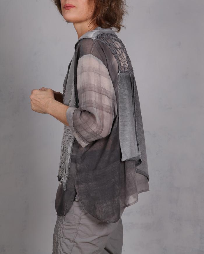 'gray gone wild' layered detailed one size blouse