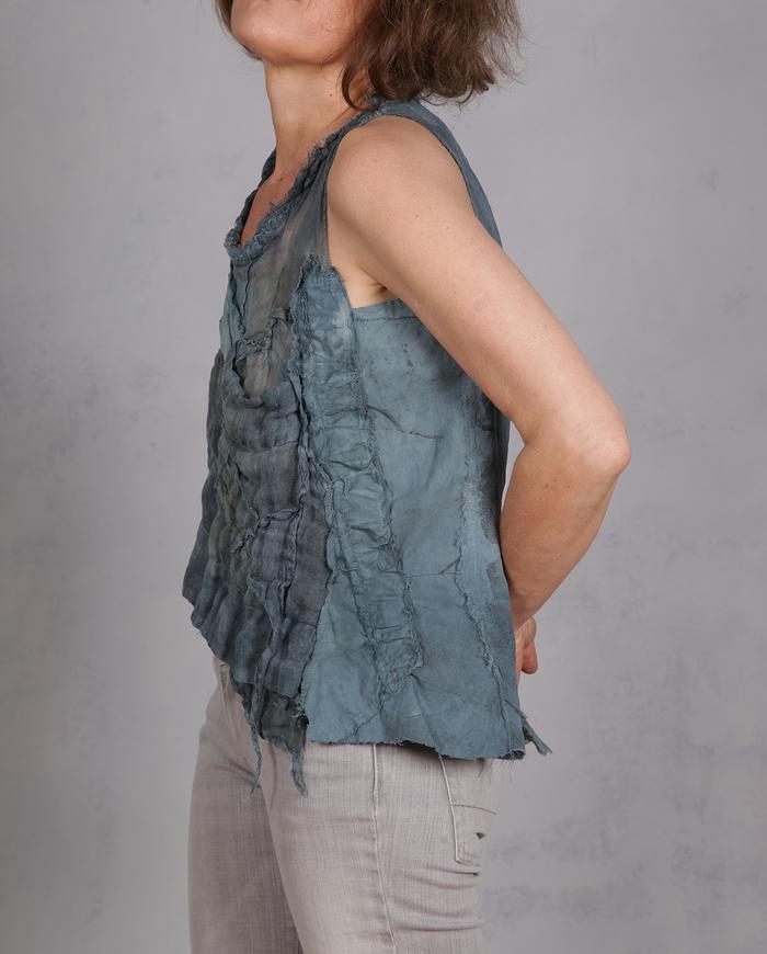 'a little bubbly cloud' textured double layer linen gauze tank top
