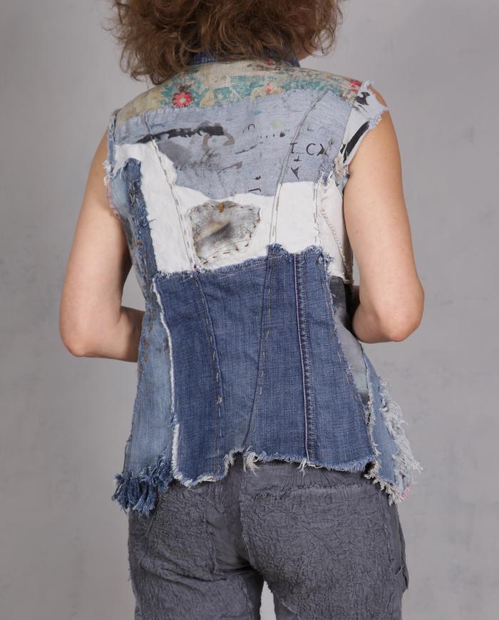 'fragmented blues' fitted denim vest-to-top 