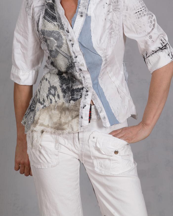 'hand mixed for summer fun' cropped white pants