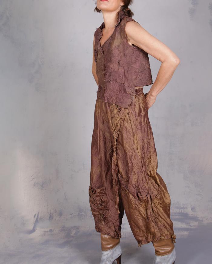 'like sipping a spiced latte' crinkled cropped silk pants