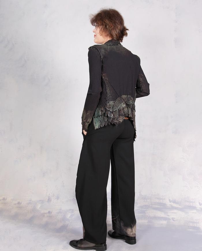 'in perpetual motion' pull-on curved stretch trousers