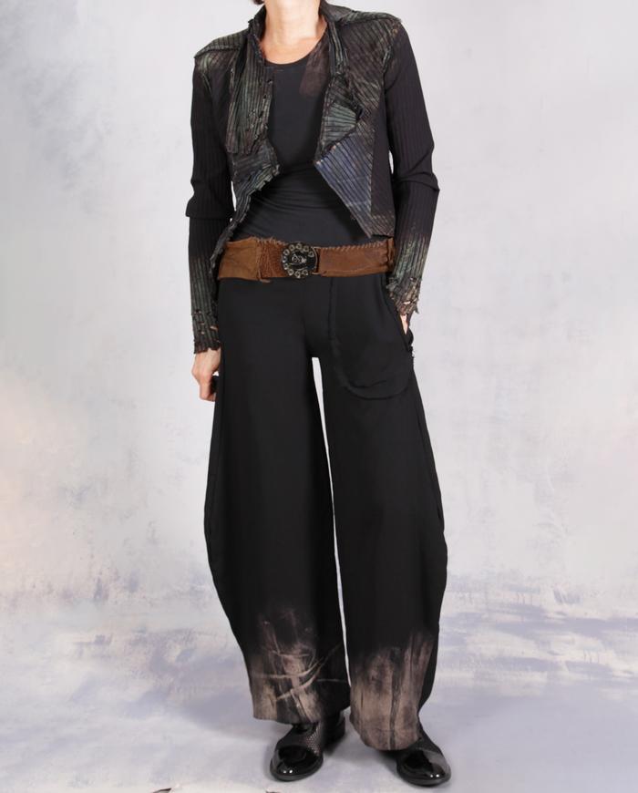 'in perpetual motion' pull-on curved stretch trousers