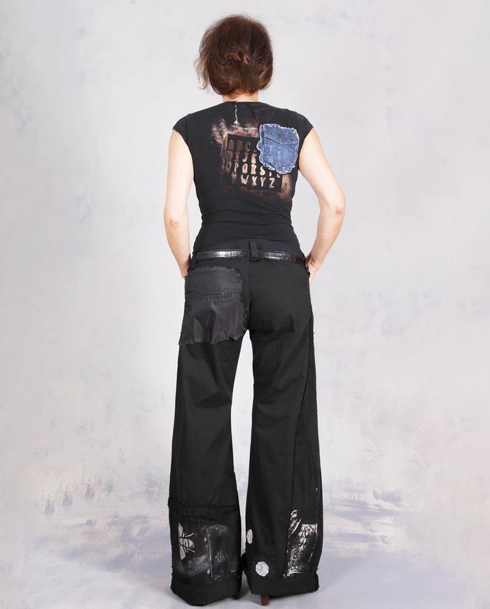 'running around in circles' modern wide leg trousers