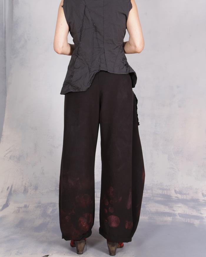 'very fully appreciated' sculpted baggy artsy pants