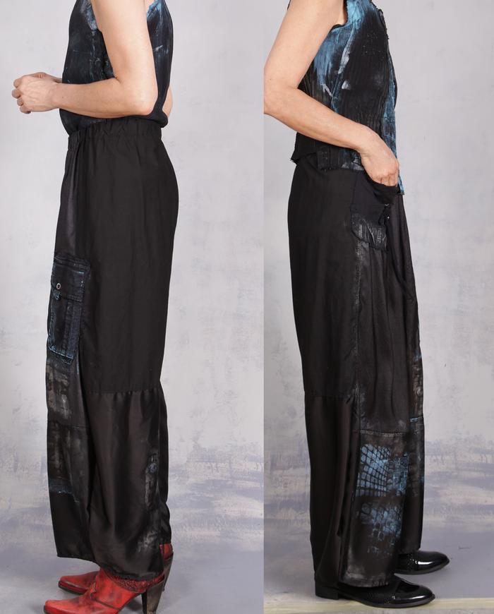 'the artsy blues' liquid wide leg black pants