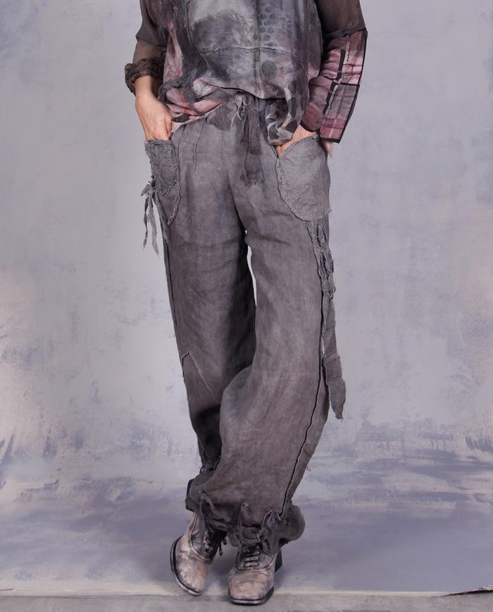 'a moving stone sculpture' detailed Belgian linen pants