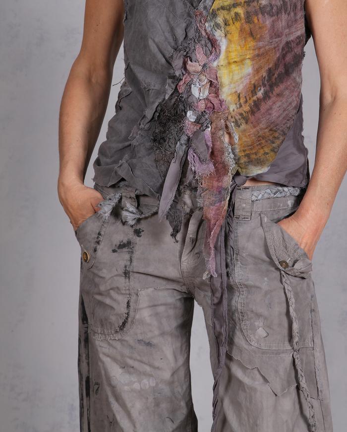 'everyday adventure' detailed cropped cargo khaki pants 