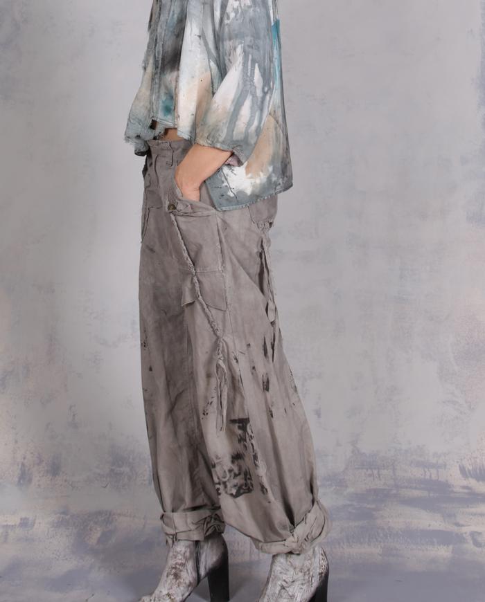 'everyday adventure' detailed cropped cargo khaki pants 