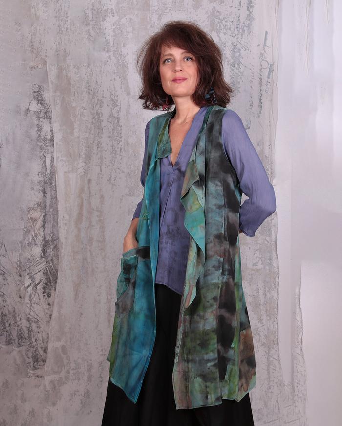 long hand-painted silk crepe vest