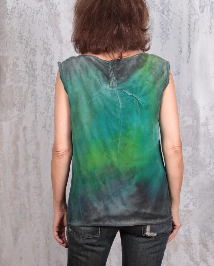 textured hand-painted green and black crepe tank top