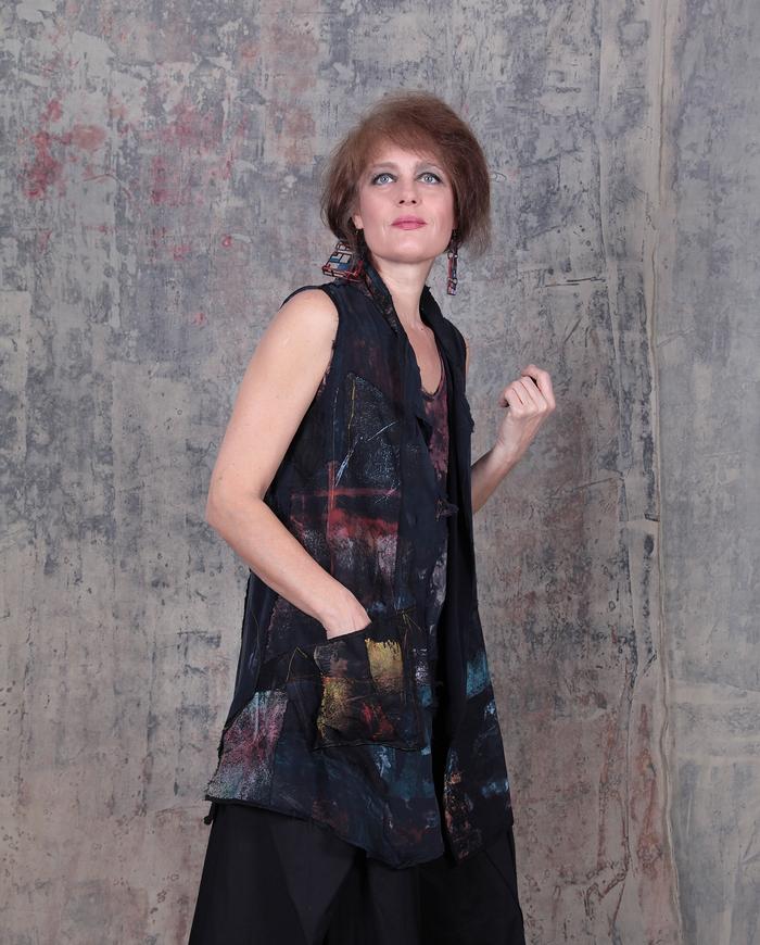 fluid silk crepe and cotton hand-painted vest