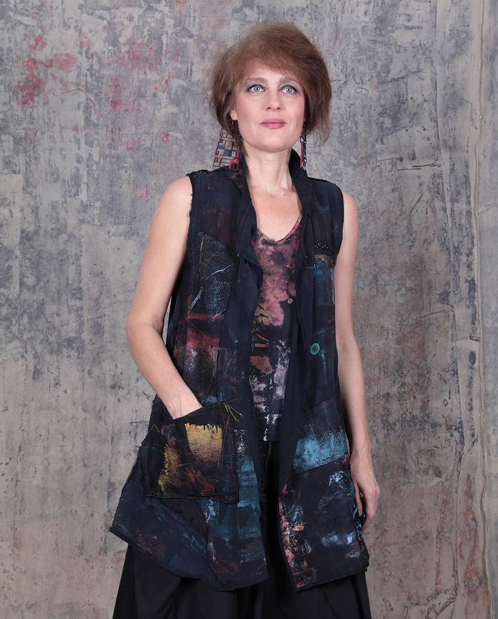 fluid silk crepe and cotton hand-painted vest