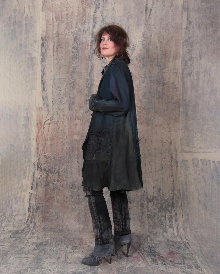 one-size-fits-all silk dark greens/gray jacket/coat