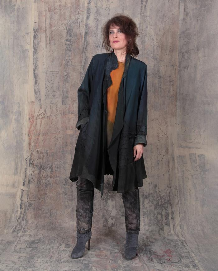 one-size-fits-all silk dark greens/gray jacket/coat