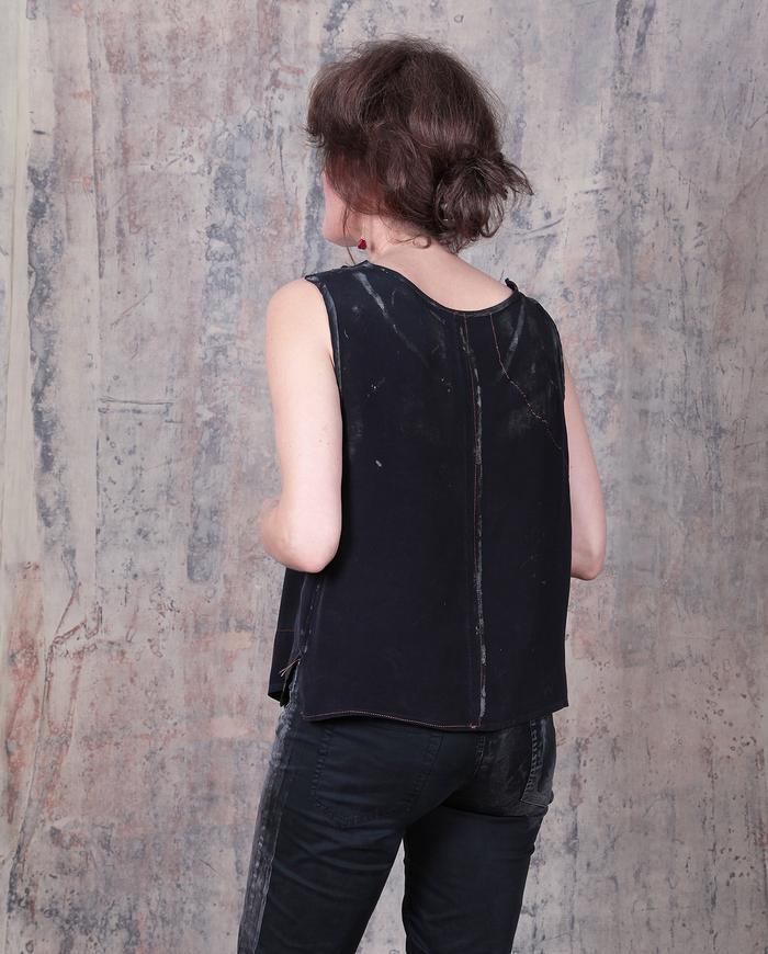 sculpted 4ply silk top-stitched black top