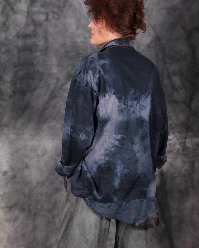 loose-fitting oversized hand-painted patchwork European linen top