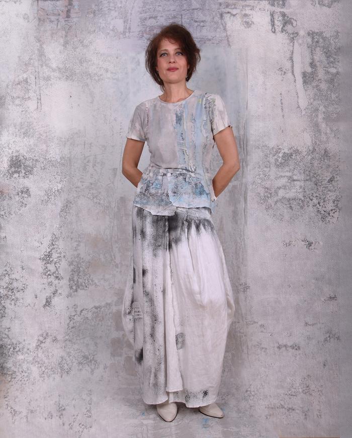 draping hand-printed black and white lagenlook linen skirt