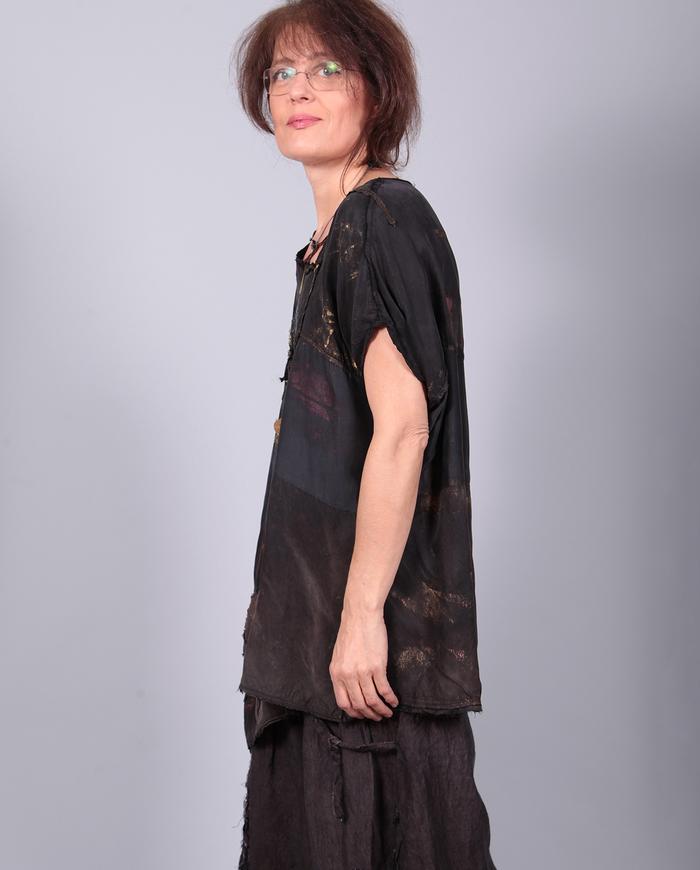 oversized boxy asymmetrical copper on black top