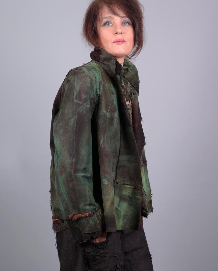 'nature's own' detailed short swing jacket in greens